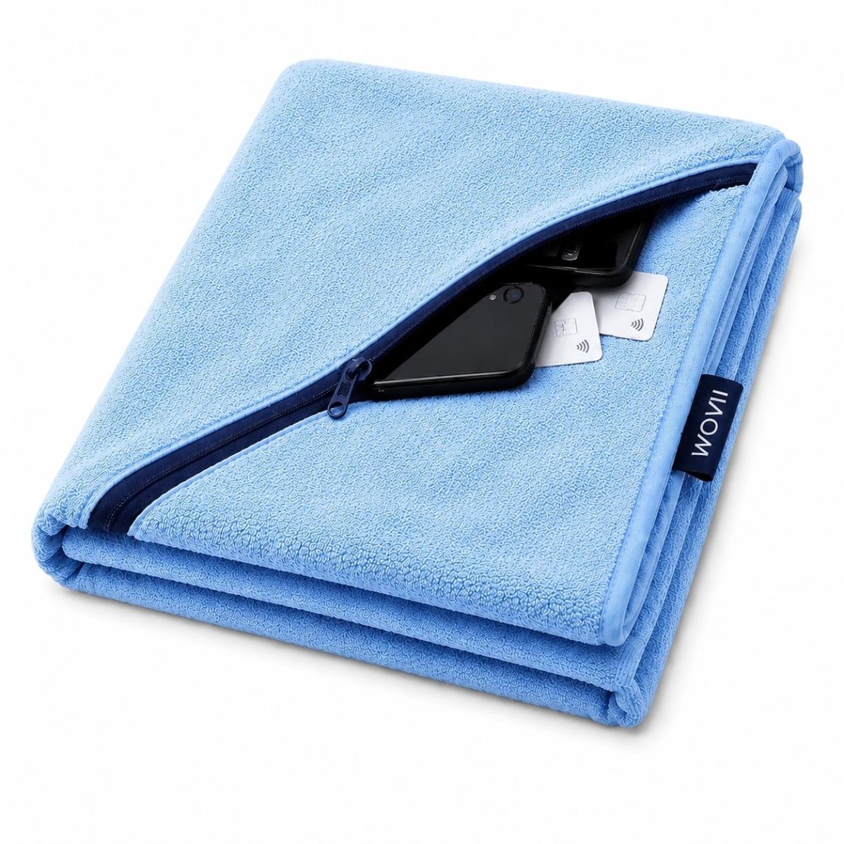 Active XL Gym Towel – with Zip Pocket - Wovii